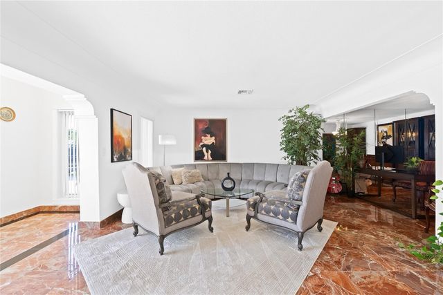 3301 NE 27th Avenue, Lighthouse Point, FL 33064