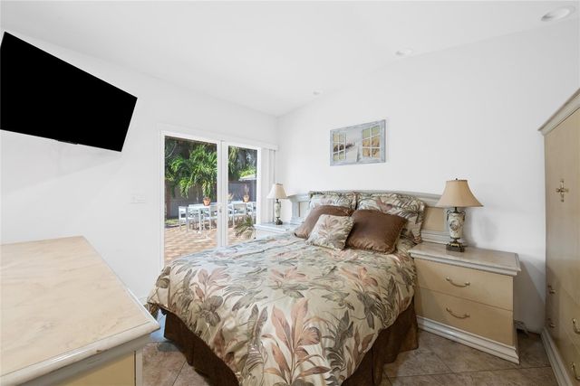 3301 NE 27th Avenue, Lighthouse Point, FL 33064