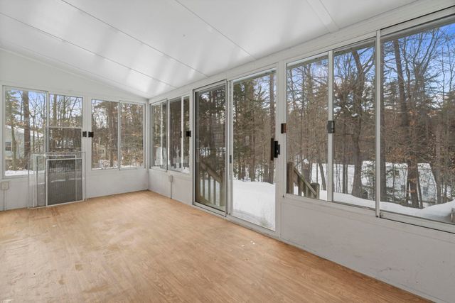 27 Webb Road, Peterborough, NH 03458