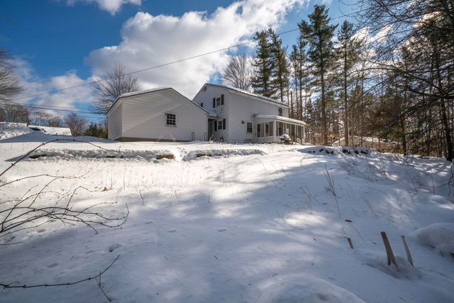 27 Webb Road, Peterborough, NH 03458