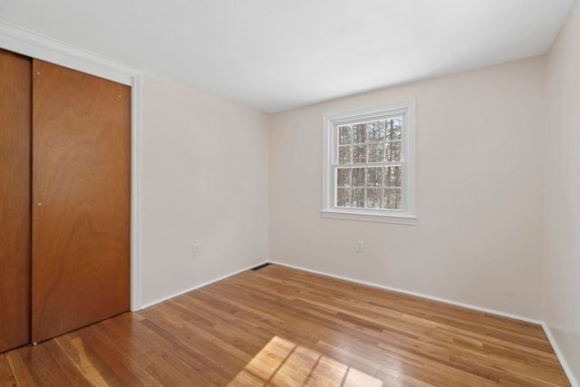 27 Webb Road, Peterborough, NH 03458