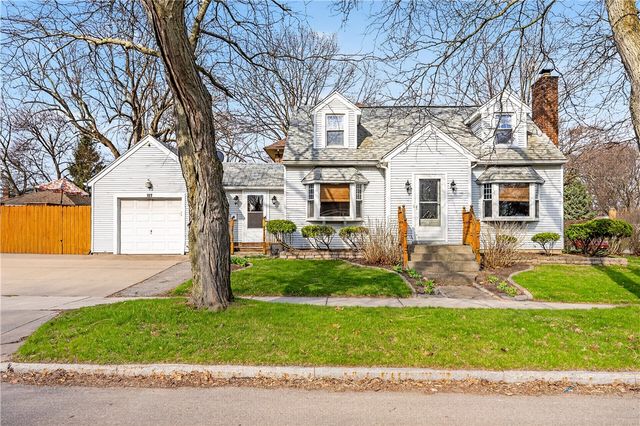 197 Barry Road, Irondequoit, NY 14617