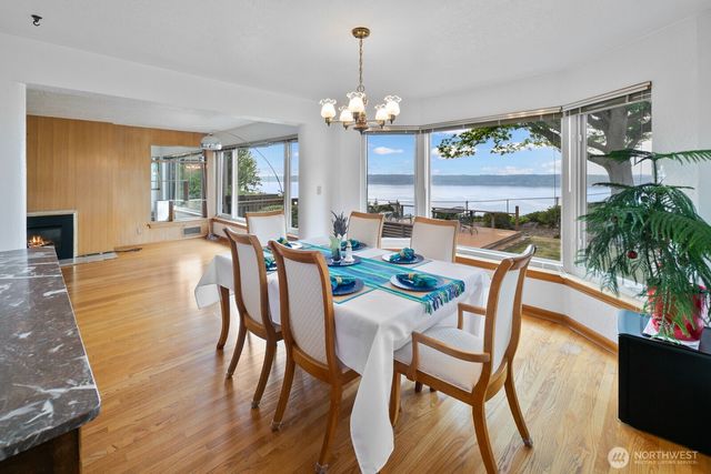 10445 Marine View Drive SW, Seattle, WA 98146