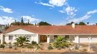 6099 Nutmeg, Yorba Linda, CA 92886