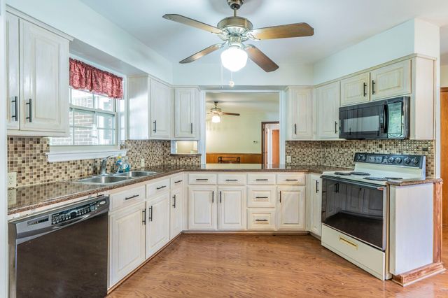 327 S 4th Street, Wylie, TX 75098