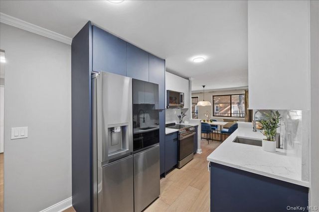 107 N Broadway 213, White Plains, NY 10603