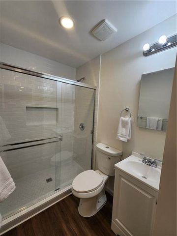 753 Commodore Drive, Atlanta, GA 30318