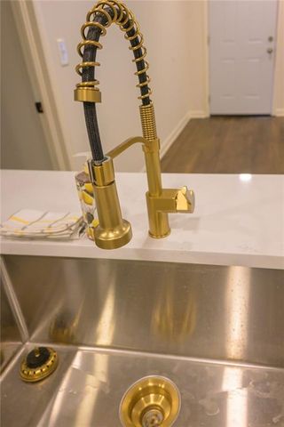 753 Commodore Drive, Atlanta, GA 30318