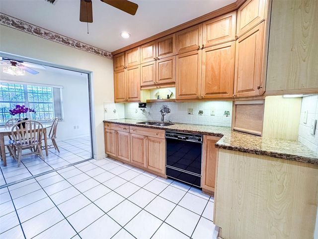 15501 SW 88th Ave, Palmetto Bay, FL 33157