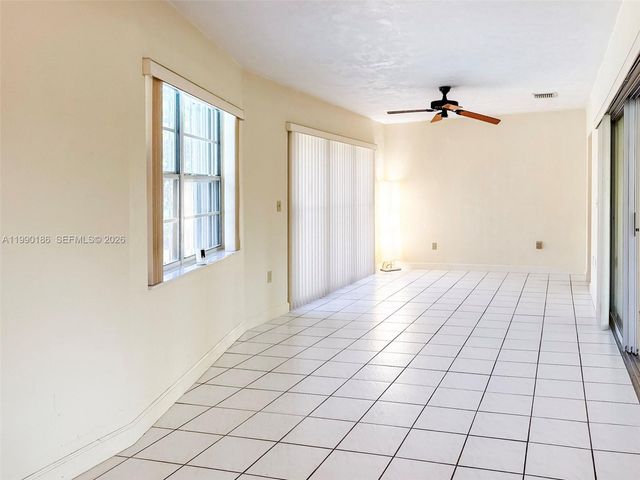 15501 SW 88th Ave, Palmetto Bay, FL 33157