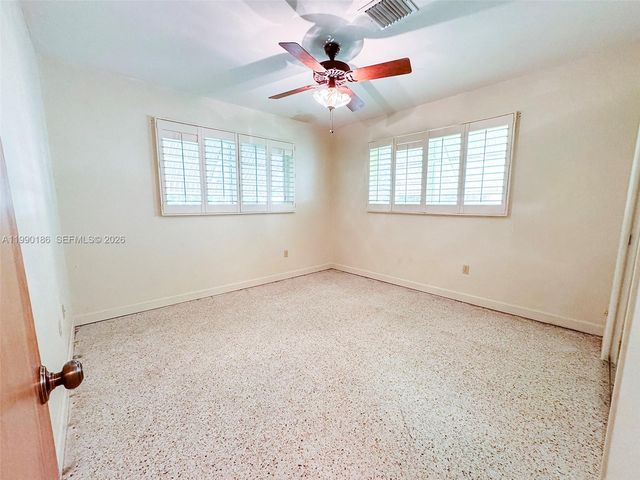 15501 SW 88th Ave, Palmetto Bay, FL 33157