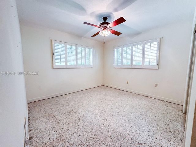 15501 SW 88th Ave, Palmetto Bay, FL 33157