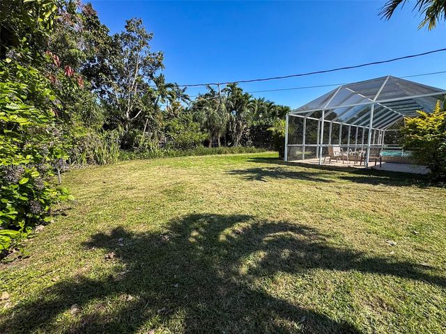 15501 SW 88th Ave, Palmetto Bay, FL 33157