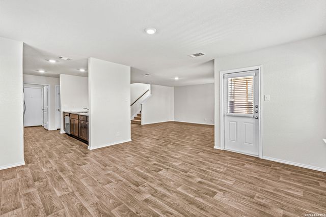 1011 Pacific Monarch, San Antonio, TX 78253