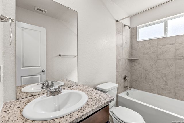 1011 Pacific Monarch, San Antonio, TX 78253