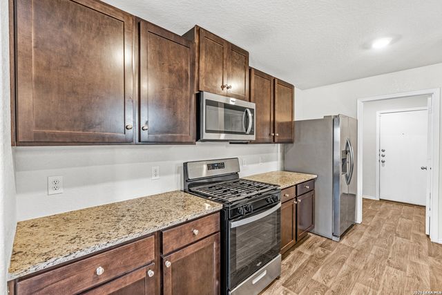 1011 Pacific Monarch, San Antonio, TX 78253