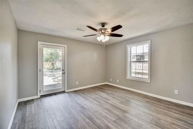 7906 Hammerly Boulevard, Houston, TX 77055