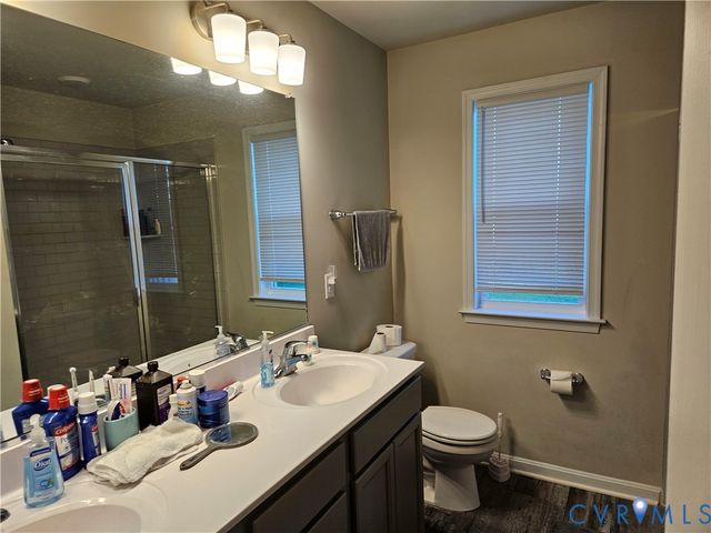 484 Latane Dr, Colonial Beach, VA 22443