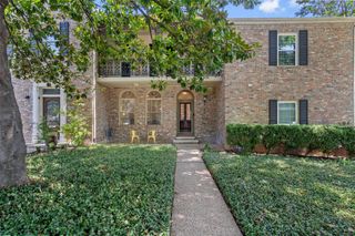 506 W 33rd ST, Austin, TX 78705