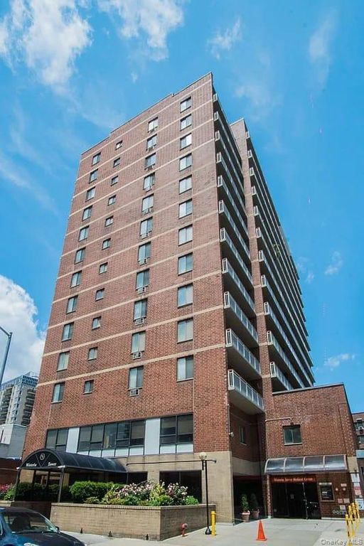 136-17 Maple Avenue 5A, Flushing, NY 11355