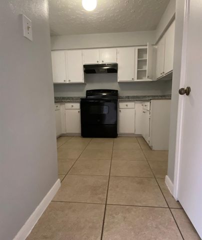 7842 Winehill Lane, Houston, TX 77040