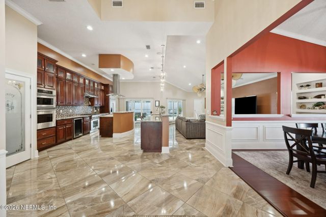 16570 SAND HILL Drive, Jacksonville, FL 32226