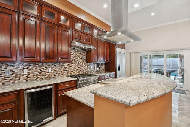 16570 SAND HILL Drive, Jacksonville, FL 32226