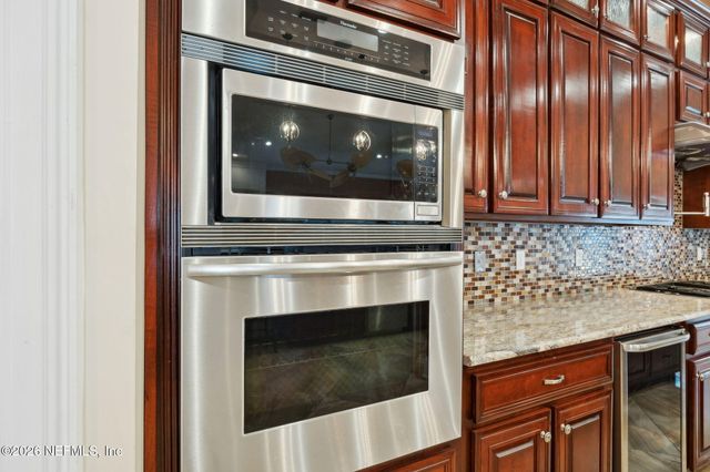 16570 SAND HILL Drive, Jacksonville, FL 32226