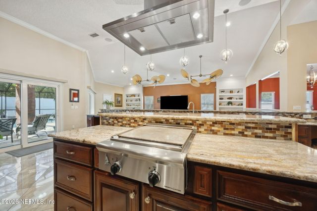 16570 SAND HILL Drive, Jacksonville, FL 32226