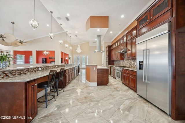 16570 SAND HILL Drive, Jacksonville, FL 32226