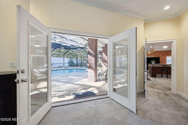 16570 SAND HILL Drive, Jacksonville, FL 32226