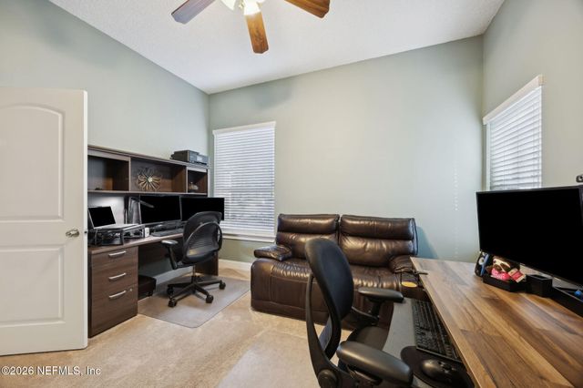 16570 SAND HILL Drive, Jacksonville, FL 32226