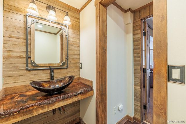 752 Cottonwood Lake Drive, Divide, CO 80814