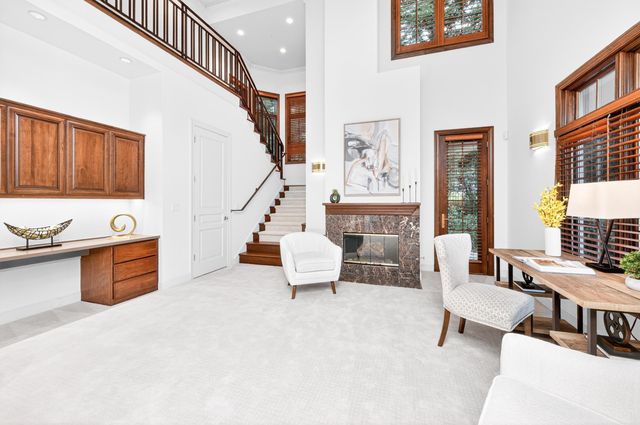 1527 Honey Suckle Ct, Pleasanton, CA 94588