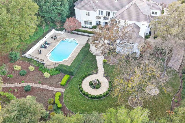 1527 Honey Suckle Ct, Pleasanton, CA 94588