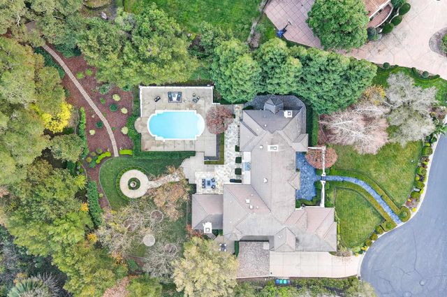 1527 Honey Suckle Ct, Pleasanton, CA 94588