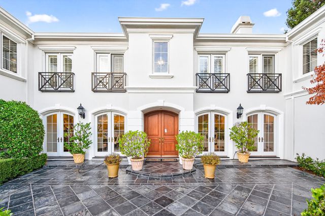 1527 Honey Suckle Ct, Pleasanton, CA 94588