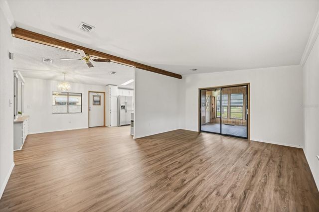 2446 FAIRBLUFF CIRCLE 1554, Zellwood, FL 32798