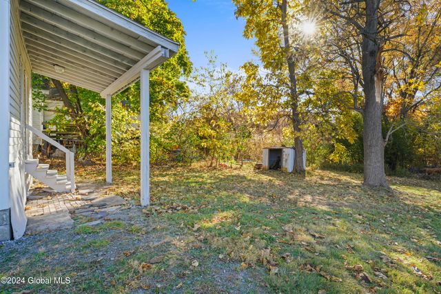 124 Cottage Street, Ravena, NY 12143