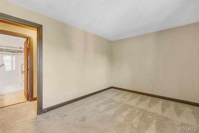 14300 Conway Meadows Court 303, Chesterfield, MO 63017