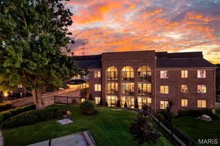 14300 Conway Meadows Court 303, Chesterfield, MO 63017