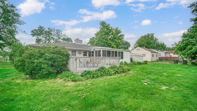 810 W 8th Street, Hobart, IN 46342