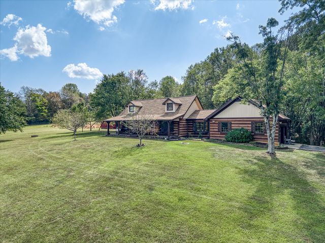 385 Paul Reecer Rd, Moss, TN 38575