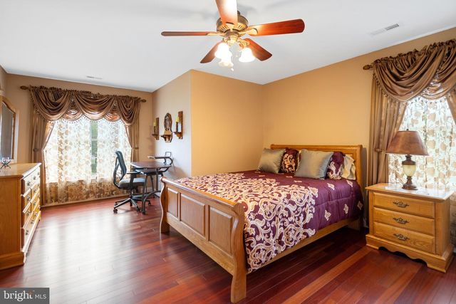 1 PINKERTON CT, Stafford, VA 22554