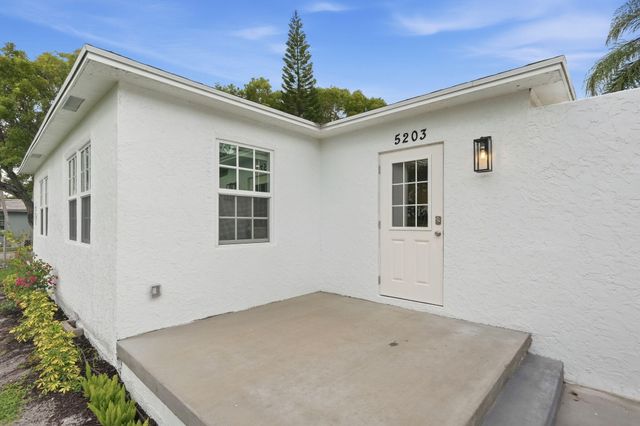 5203 N FLAGLER Drive, West Palm Beach, FL 33407