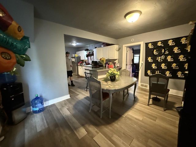316 OXFORD AVENUE, Oshkosh, WI 54901