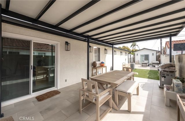 4922 W 137th Street, Hawthorne, CA 90250