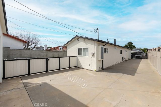 4922 W 137th Street, Hawthorne, CA 90250