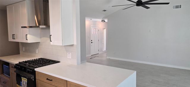 1403 Bramblebury Drive, Sugar Land, TX 77498