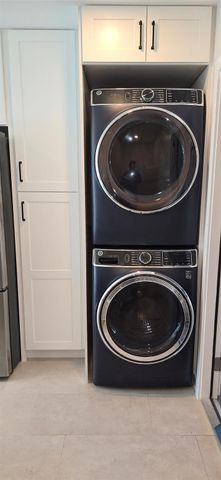 1403 Bramblebury Drive, Sugar Land, TX 77498